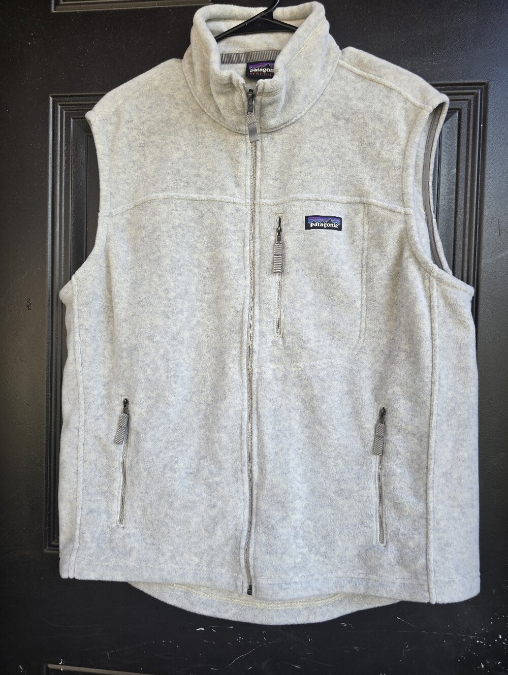 Patagonia Men’s Light Gray Full-Zip Fleece Vest
